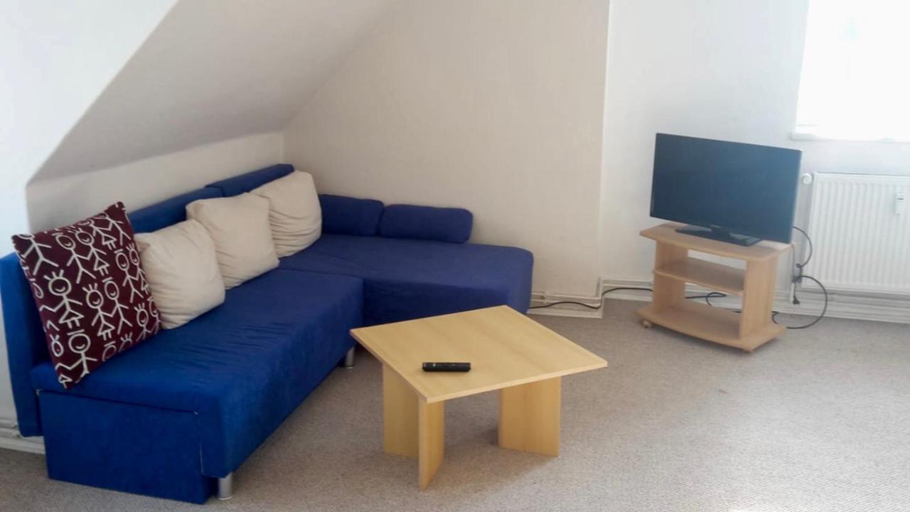 Apartamento Karsdorf "Alte Schule" Im Burgenlandkreis Exterior foto