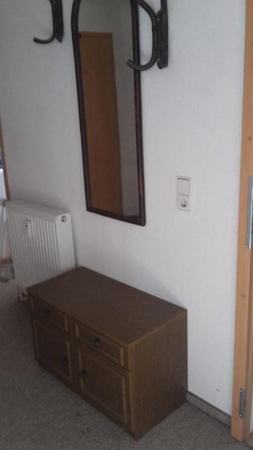 Apartamento Karsdorf "Alte Schule" Im Burgenlandkreis Exterior foto